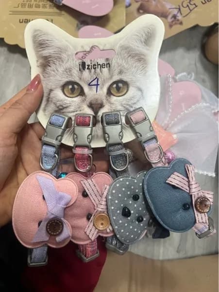 Vòng cổ kitty chuông nhỏ